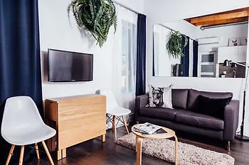 Leqube Apartments Montreal