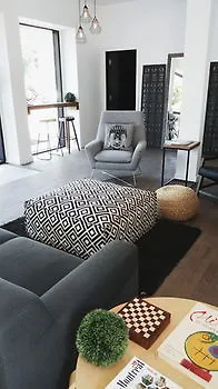 Leqube Apartments Montreal