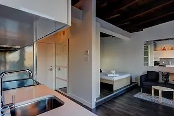 Leqube Apartments Montreal