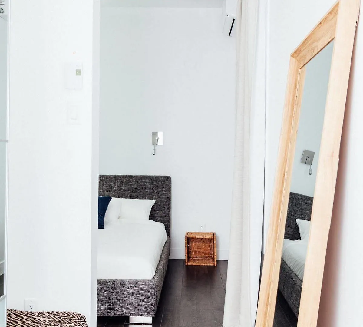 Leqube Apartments Montreal 0*,